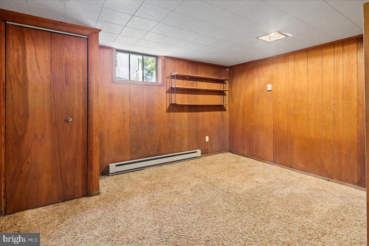 2320 N BUCHANAN ST, ARLINGTON, Virginia 22207, 5 Bedrooms Bedrooms, ,3 BathroomsBathrooms,Residential,For sale,2320 N BUCHANAN ST,VAAR2057922 MLS # VAAR2057922