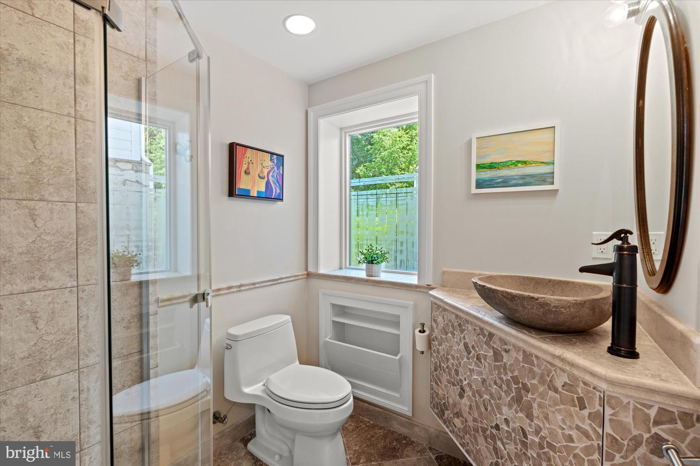 625 NALLS FARM WAY, GREAT FALLS, Virginia 22066, 5 Bedrooms Bedrooms, ,6 BathroomsBathrooms,Residential,For sale,625 NALLS FARM WAY,VAFX2243522 MLS # VAFX2243522