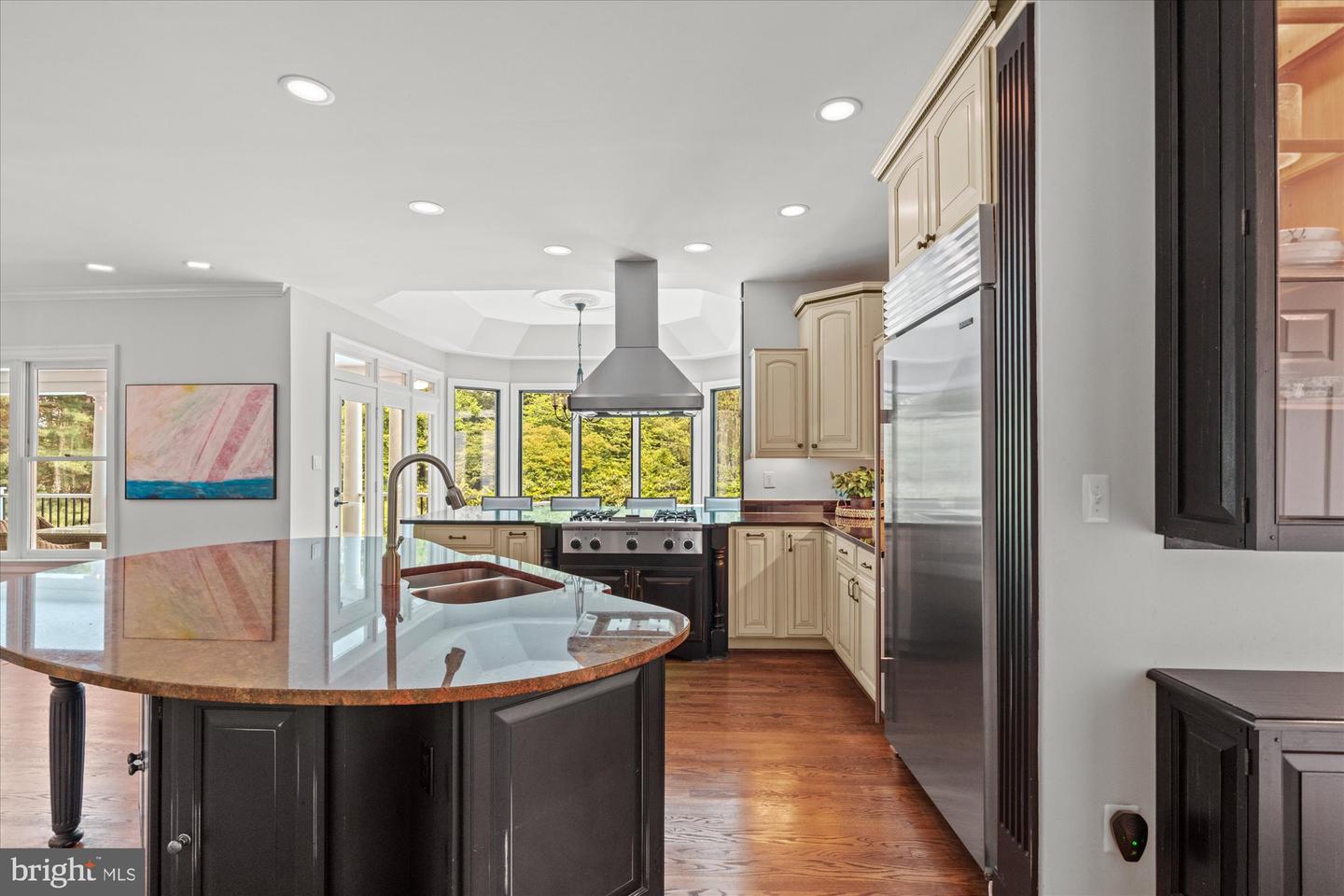 625 NALLS FARM WAY, GREAT FALLS, Virginia 22066, 5 Bedrooms Bedrooms, ,6 BathroomsBathrooms,Residential,For sale,625 NALLS FARM WAY,VAFX2243522 MLS # VAFX2243522