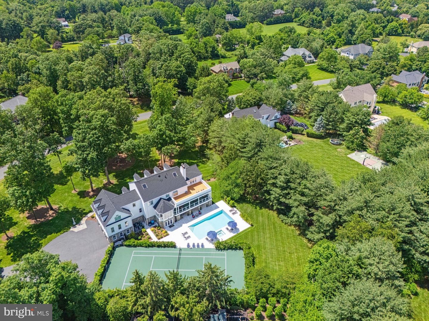 625 NALLS FARM WAY, GREAT FALLS, Virginia 22066, 5 Bedrooms Bedrooms, ,6 BathroomsBathrooms,Residential,For sale,625 NALLS FARM WAY,VAFX2243522 MLS # VAFX2243522