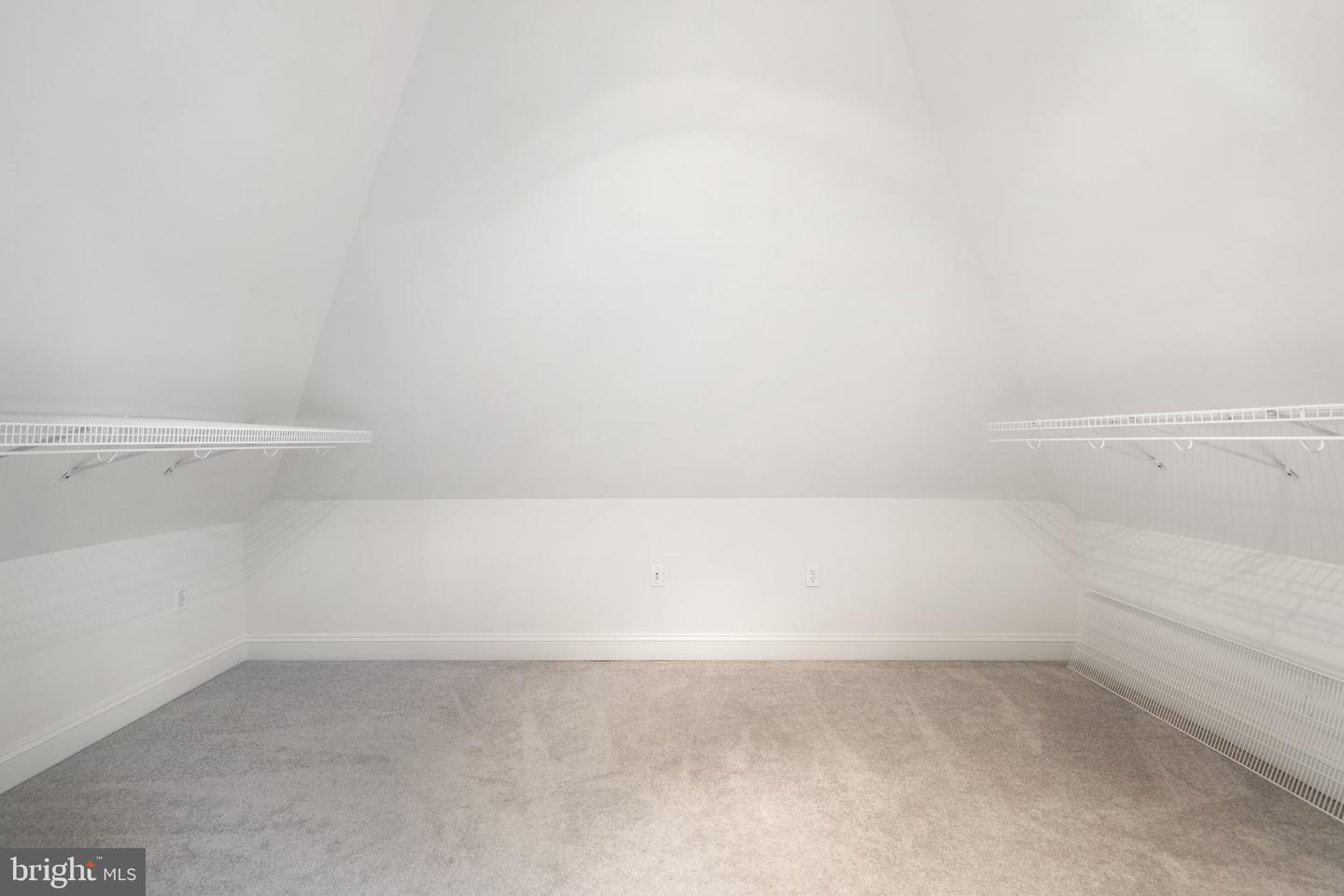 1399 N ROYAL AVE, FRONT ROYAL, Virginia 22630, 3 Bedrooms Bedrooms, ,2 BathroomsBathrooms,Residential,For sale,1399 N ROYAL AVE,VAWR2011330 MLS # VAWR2011330