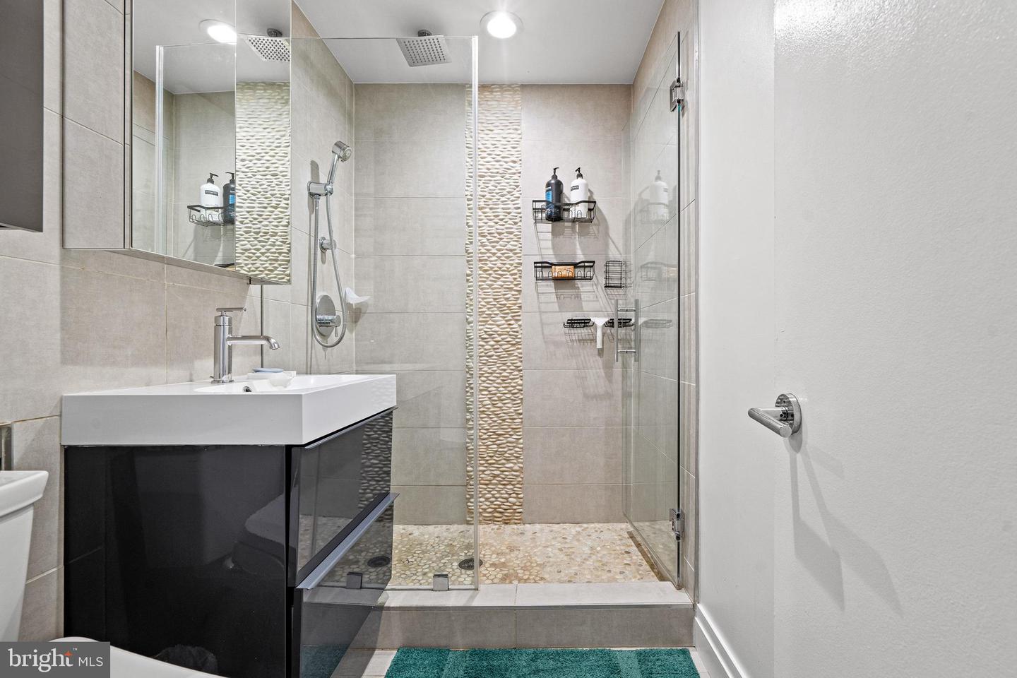 1674 CHIMNEY HOUSE RD, RESTON, Virginia 20190, 3 Bedrooms Bedrooms, ,2 BathroomsBathrooms,Residential,For sale,1674 CHIMNEY HOUSE RD,VAFX2245612 MLS # VAFX2245612