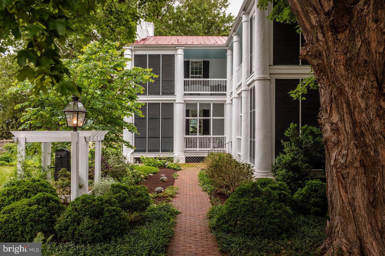 5375 LYNNWOOD RD, PORT REPUBLIC, Virginia 24471, 5 Bedrooms Bedrooms, ,3 BathroomsBathrooms,Residential,For sale,5375 LYNNWOOD RD,VARO2002356 MLS # VARO2002356