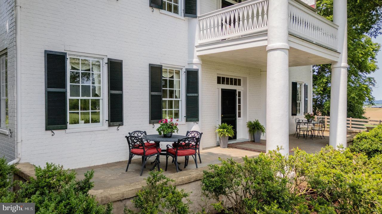 5375 LYNNWOOD RD, PORT REPUBLIC, Virginia 24471, 5 Bedrooms Bedrooms, ,3 BathroomsBathrooms,Residential,For sale,5375 LYNNWOOD RD,VARO2002356 MLS # VARO2002356
