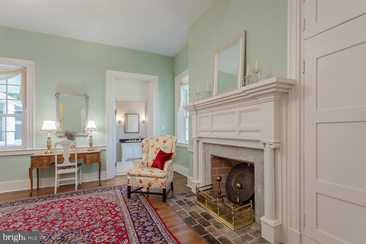 5375 LYNNWOOD RD, PORT REPUBLIC, Virginia 24471, 5 Bedrooms Bedrooms, ,3 BathroomsBathrooms,Residential,For sale,5375 LYNNWOOD RD,VARO2002356 MLS # VARO2002356