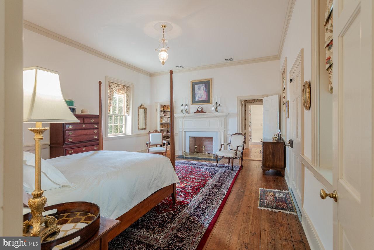 5375 LYNNWOOD RD, PORT REPUBLIC, Virginia 24471, 5 Bedrooms Bedrooms, ,3 BathroomsBathrooms,Residential,For sale,5375 LYNNWOOD RD,VARO2002356 MLS # VARO2002356