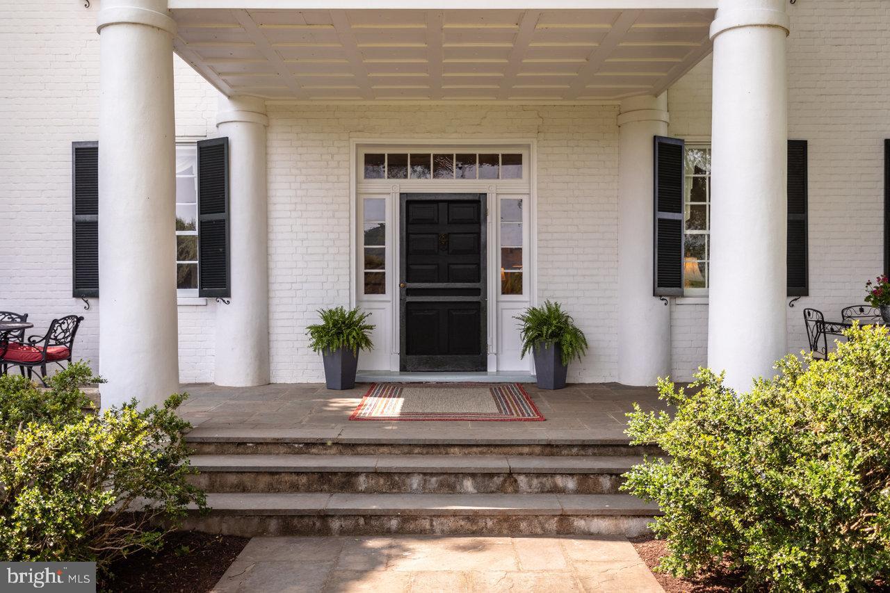 5375 LYNNWOOD RD, PORT REPUBLIC, Virginia 24471, 5 Bedrooms Bedrooms, ,3 BathroomsBathrooms,Residential,For sale,5375 LYNNWOOD RD,VARO2002356 MLS # VARO2002356