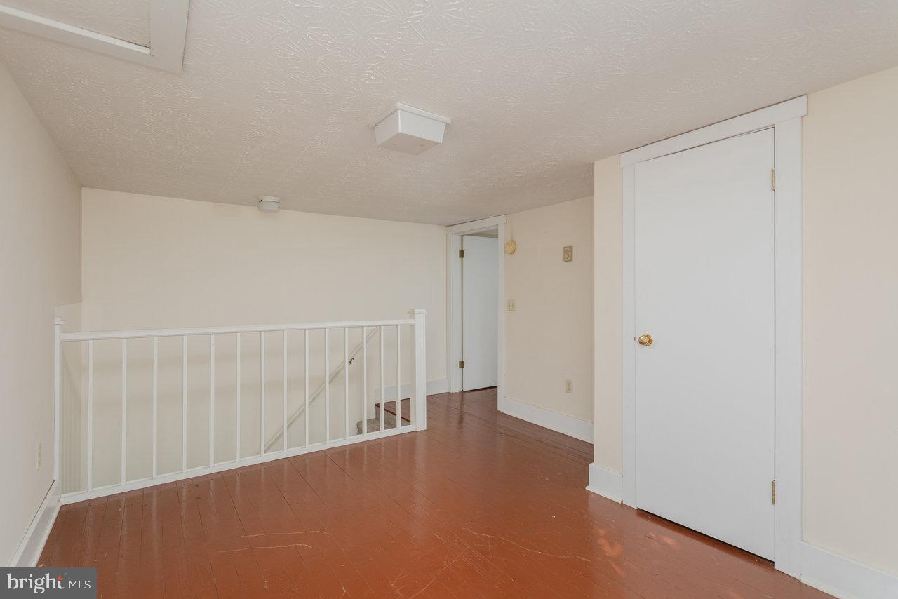 5375 LYNNWOOD RD, PORT REPUBLIC, Virginia 24471, 5 Bedrooms Bedrooms, ,3 BathroomsBathrooms,Residential,For sale,5375 LYNNWOOD RD,VARO2002356 MLS # VARO2002356