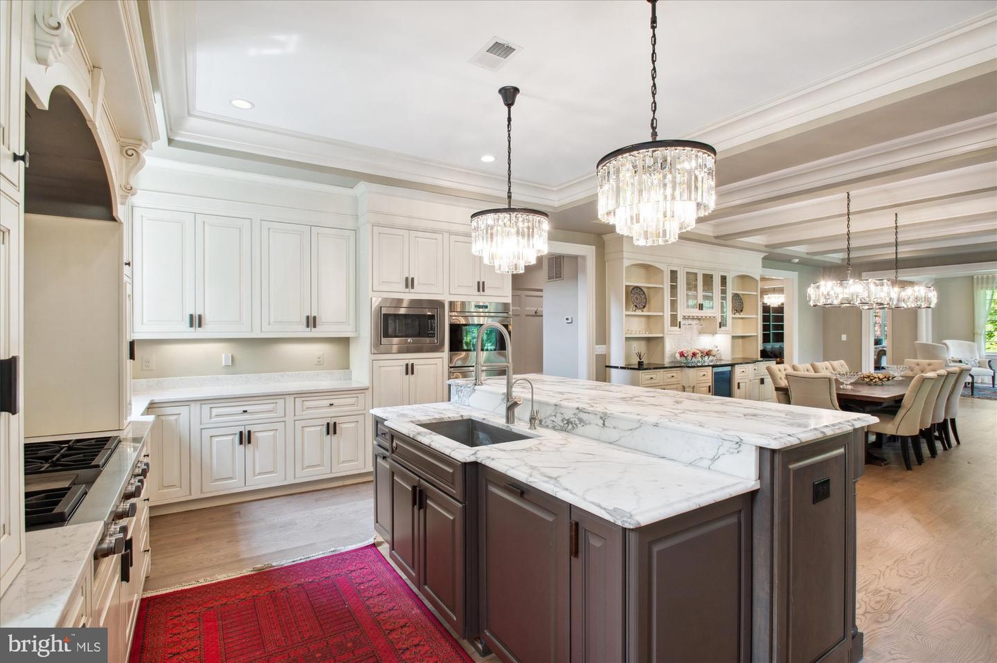 6804 BENJAMIN ST, MCLEAN, Virginia 22101, 6 Bedrooms Bedrooms, ,6 BathroomsBathrooms,Residential,For sale,6804 BENJAMIN ST,VAFX2246364 MLS # VAFX2246364