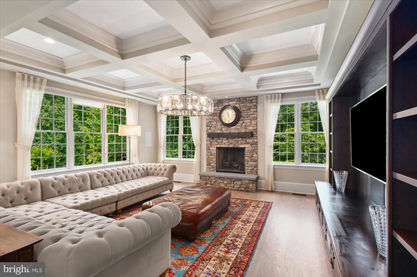 6804 BENJAMIN ST, MCLEAN, Virginia 22101, 6 Bedrooms Bedrooms, ,6 BathroomsBathrooms,Residential,For sale,6804 BENJAMIN ST,VAFX2246364 MLS # VAFX2246364