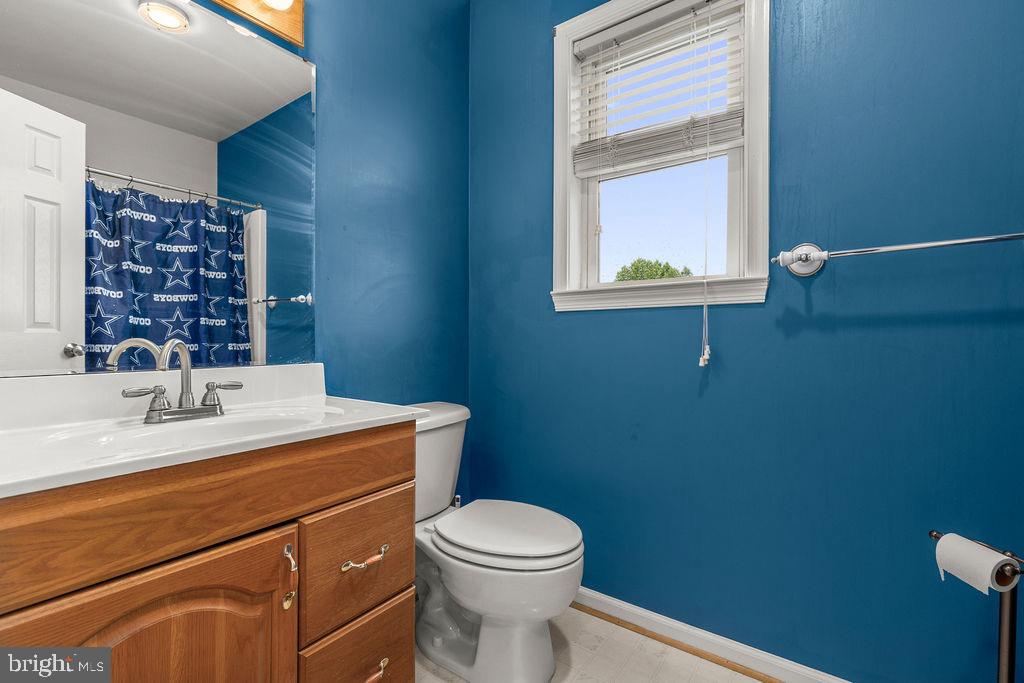 24011 CEDAR RIDGE RD, RAPIDAN, Virginia 22733, 3 Bedrooms Bedrooms, ,3 BathroomsBathrooms,Residential,For sale,24011 CEDAR RIDGE RD,VACU2010732 MLS # VACU2010732