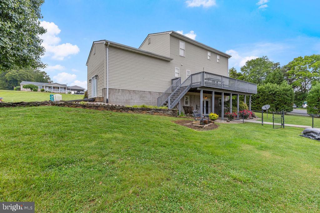 24011 CEDAR RIDGE RD, RAPIDAN, Virginia 22733, 3 Bedrooms Bedrooms, ,3 BathroomsBathrooms,Residential,For sale,24011 CEDAR RIDGE RD,VACU2010732 MLS # VACU2010732