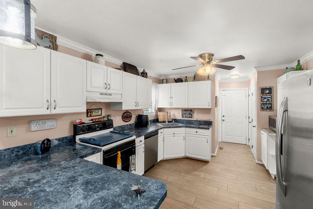 24011 CEDAR RIDGE RD, RAPIDAN, Virginia 22733, 3 Bedrooms Bedrooms, ,3 BathroomsBathrooms,Residential,For sale,24011 CEDAR RIDGE RD,VACU2010732 MLS # VACU2010732
