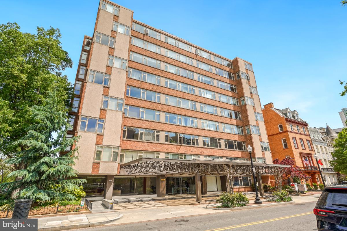 1545 18TH ST NW #215, WASHINGTON, District Of Columbia 20036, 2 Bedrooms Bedrooms, ,1 BathroomBathrooms,Residential,For sale,1545 18TH ST NW #215,DCDC2204712 MLS # DCDC2204712