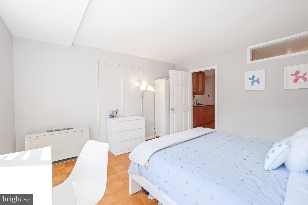 1545 18TH ST NW #215, WASHINGTON, District Of Columbia 20036, 2 Bedrooms Bedrooms, ,1 BathroomBathrooms,Residential,For sale,1545 18TH ST NW #215,DCDC2204712 MLS # DCDC2204712