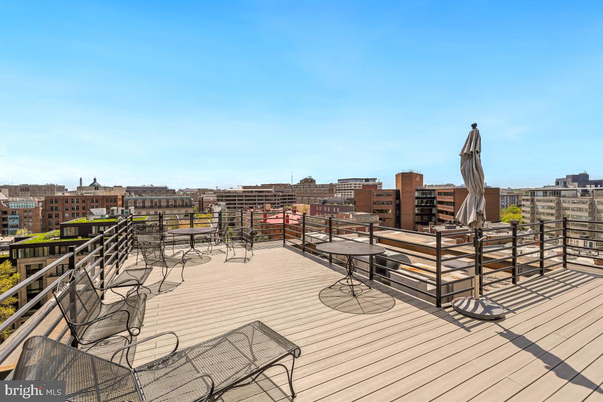1545 18TH ST NW #215, WASHINGTON, District Of Columbia 20036, 2 Bedrooms Bedrooms, ,1 BathroomBathrooms,Residential,For sale,1545 18TH ST NW #215,DCDC2204712 MLS # DCDC2204712