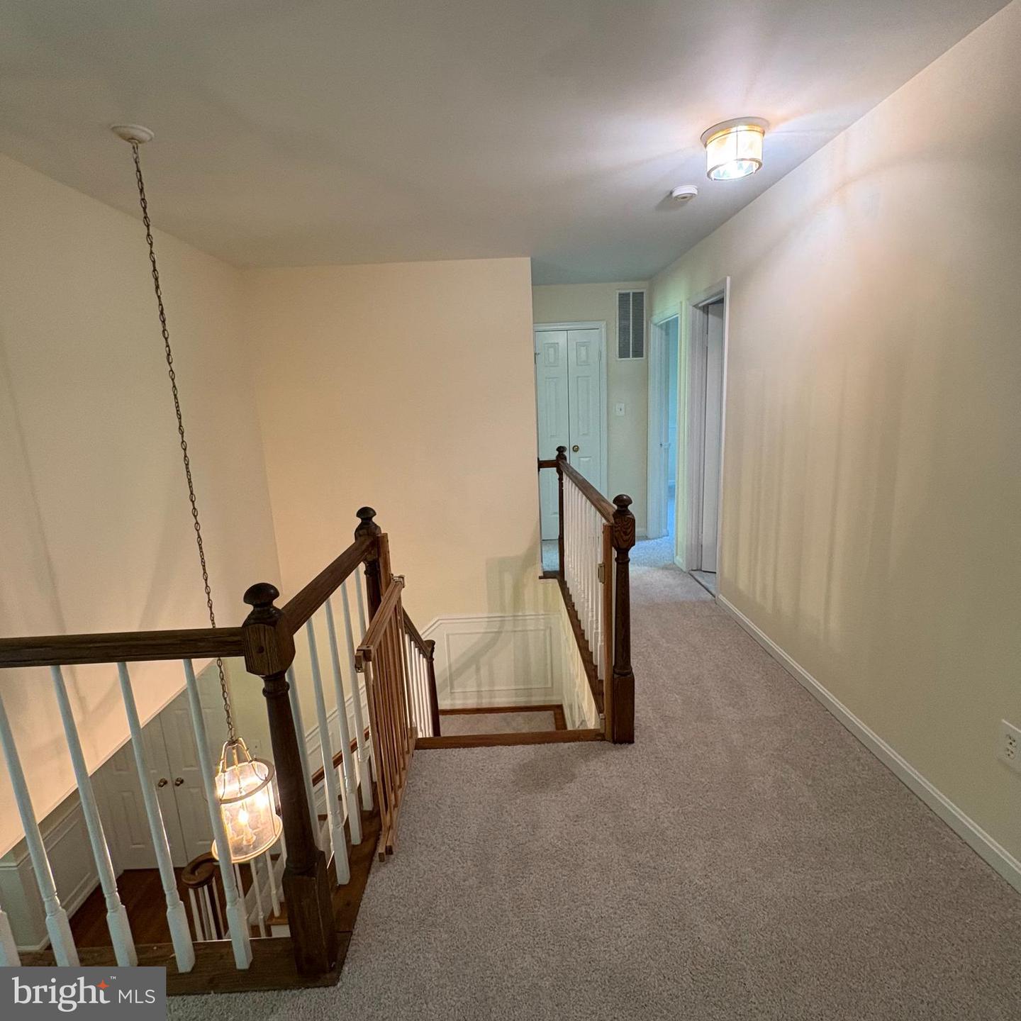 3502 HOLLY RD, ANNANDALE, Virginia 22003, 5 Bedrooms Bedrooms, ,2 BathroomsBathrooms,Residential,For sale,3502 HOLLY RD,VAFX2246692 MLS # VAFX2246692