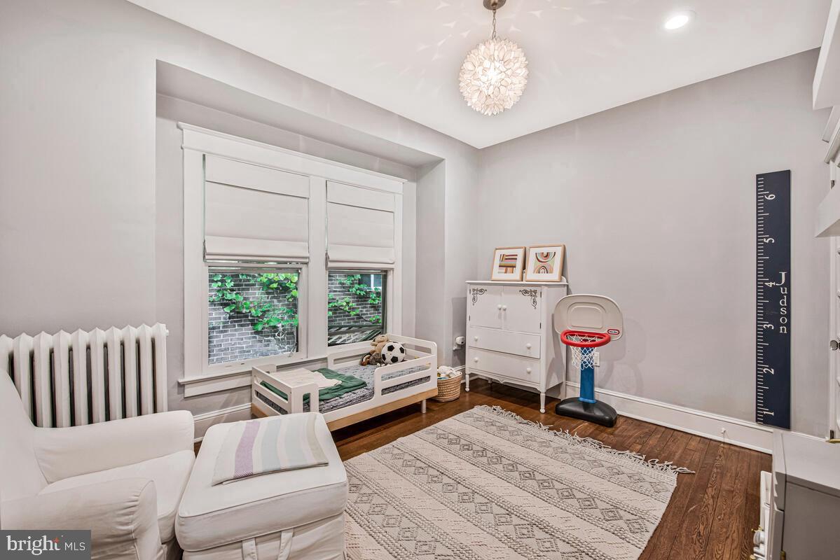 3419 30TH ST NW, WASHINGTON, District Of Columbia 20008, 2 Bedrooms Bedrooms, ,3 BathroomsBathrooms,Residential,For sale,3419 30TH ST NW,DCDC2205072 MLS # DCDC2205072