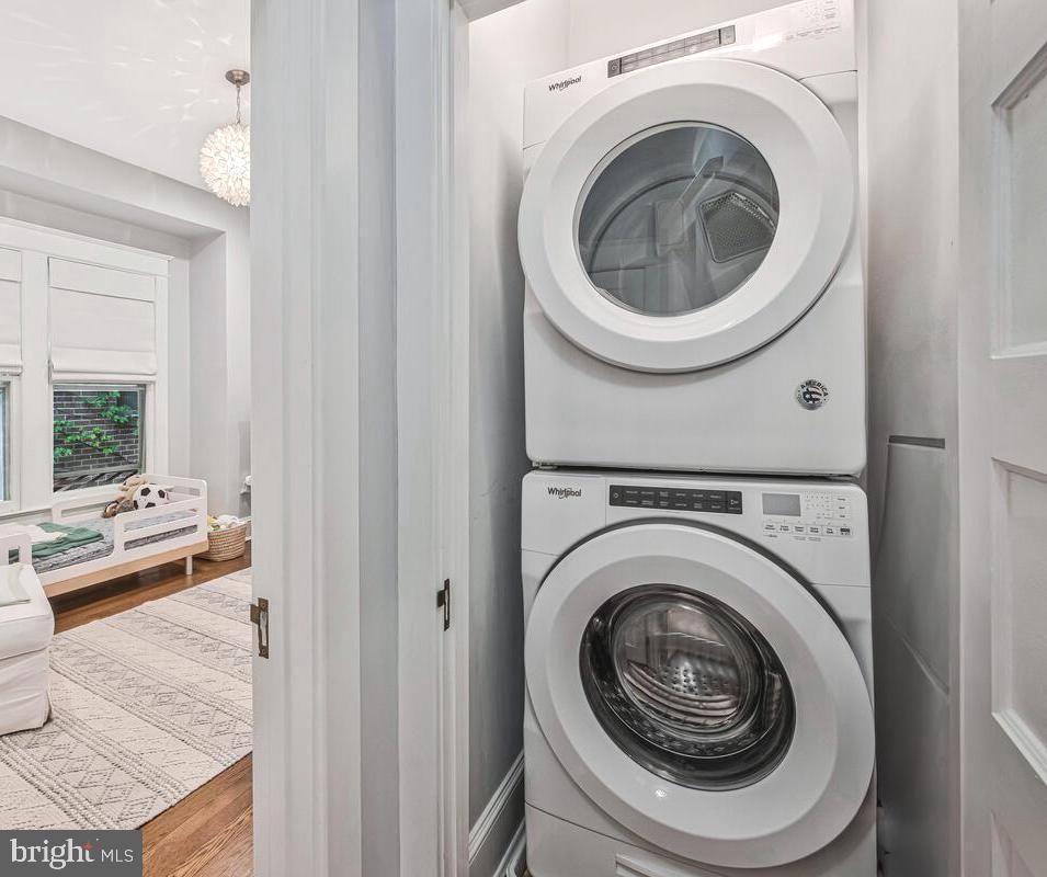 3419 30TH ST NW, WASHINGTON, District Of Columbia 20008, 2 Bedrooms Bedrooms, ,3 BathroomsBathrooms,Residential,For sale,3419 30TH ST NW,DCDC2205072 MLS # DCDC2205072