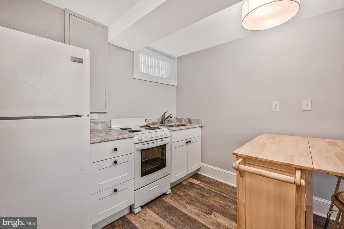 3419 30TH ST NW, WASHINGTON, District Of Columbia 20008, 2 Bedrooms Bedrooms, ,3 BathroomsBathrooms,Residential,For sale,3419 30TH ST NW,DCDC2205072 MLS # DCDC2205072