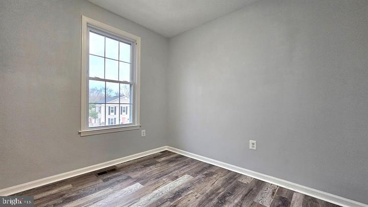 3200 FOOTHILL ST, WOODBRIDGE, Virginia 22192, 4 Bedrooms Bedrooms, ,2 BathroomsBathrooms,Residential,For sale,3200 FOOTHILL ST,VAPW2096820 MLS # VAPW2096820