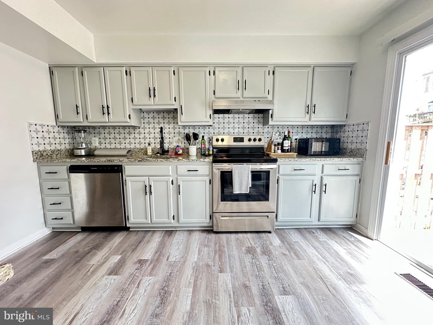 3200 FOOTHILL ST, WOODBRIDGE, Virginia 22192, 4 Bedrooms Bedrooms, ,2 BathroomsBathrooms,Residential,For sale,3200 FOOTHILL ST,VAPW2096820 MLS # VAPW2096820