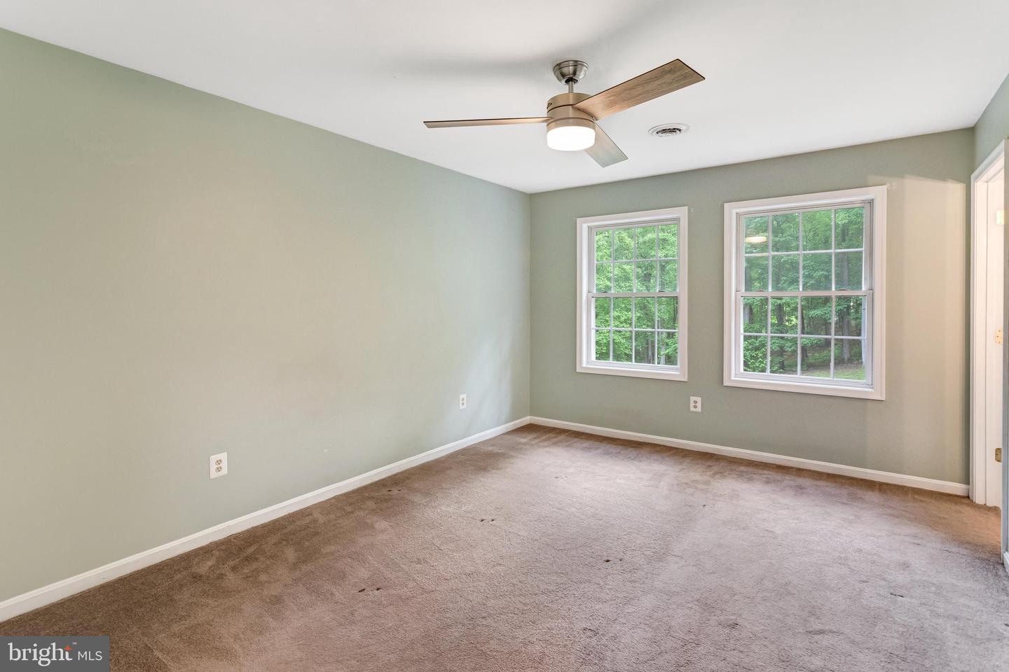 244 MARSDEN HEIGHTS RD, LINDEN, Virginia 22642, 4 Bedrooms Bedrooms, ,3 BathroomsBathrooms,Residential,For sale,244 MARSDEN HEIGHTS RD,VAWR2011424 MLS # VAWR2011424