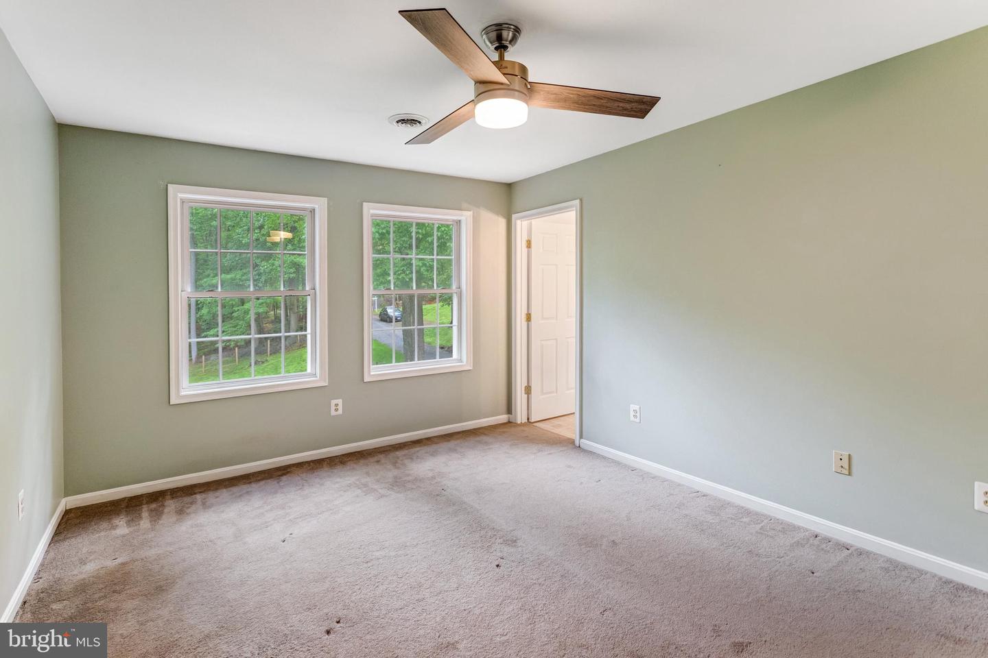 244 MARSDEN HEIGHTS RD, LINDEN, Virginia 22642, 4 Bedrooms Bedrooms, ,3 BathroomsBathrooms,Residential,For sale,244 MARSDEN HEIGHTS RD,VAWR2011424 MLS # VAWR2011424