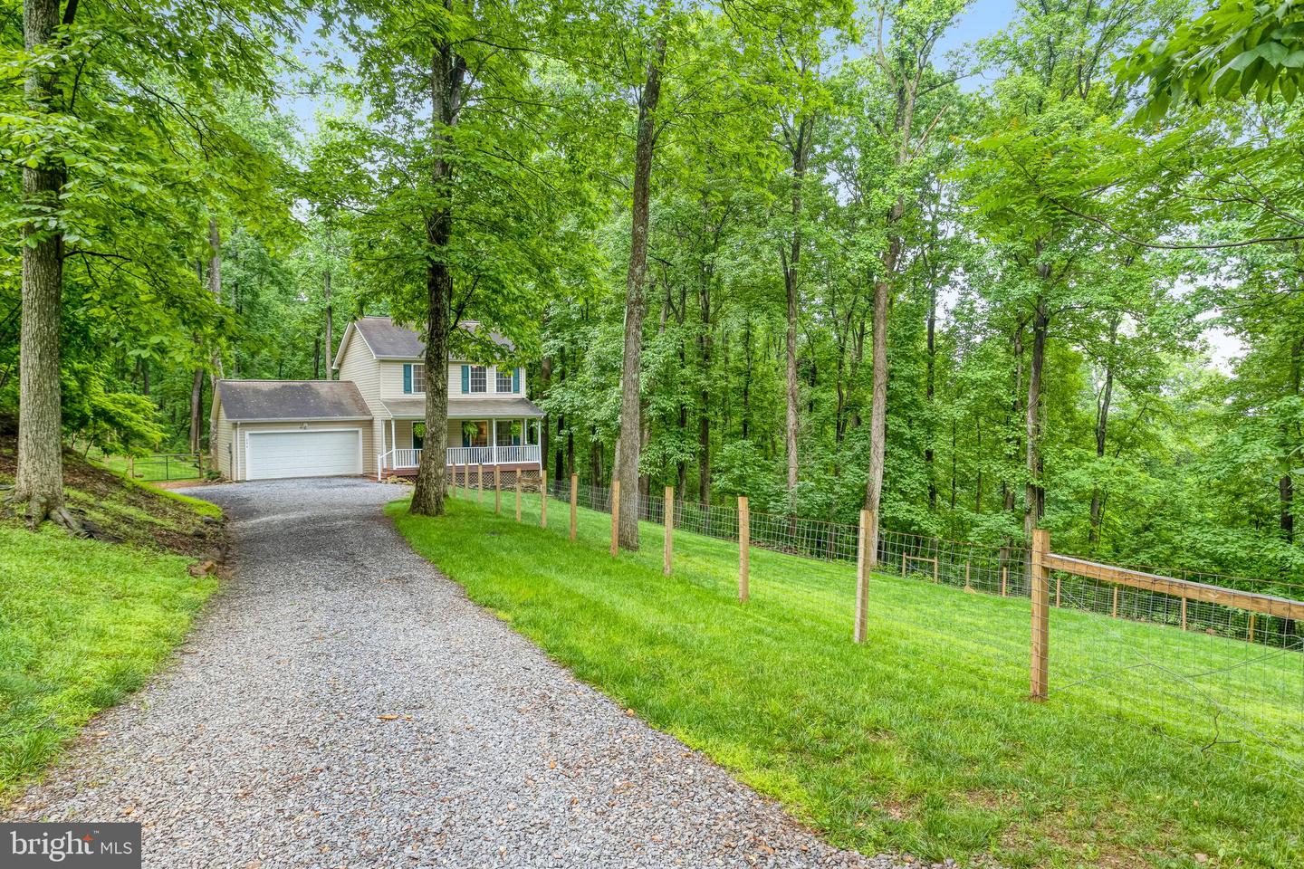 244 MARSDEN HEIGHTS RD, LINDEN, Virginia 22642, 4 Bedrooms Bedrooms, ,3 BathroomsBathrooms,Residential,For sale,244 MARSDEN HEIGHTS RD,VAWR2011424 MLS # VAWR2011424