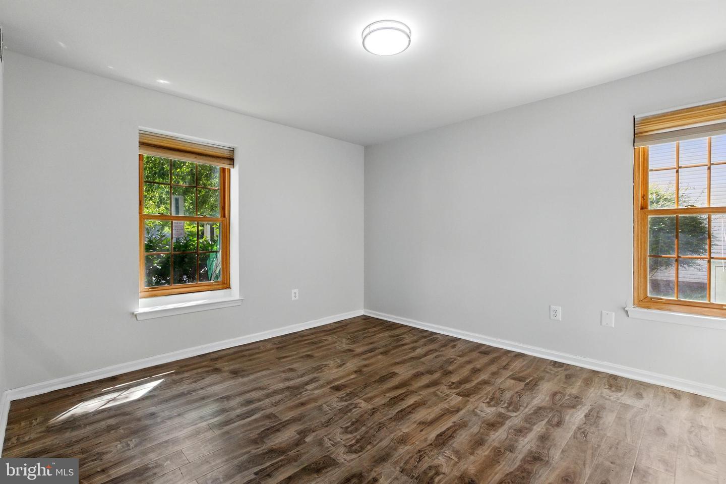 8604 SHADWELL DR #26, ALEXANDRIA, Virginia 22309, 2 Bedrooms Bedrooms, ,2 BathroomsBathrooms,Residential,For sale,8604 SHADWELL DR #26,VAFX2247134 MLS # VAFX2247134