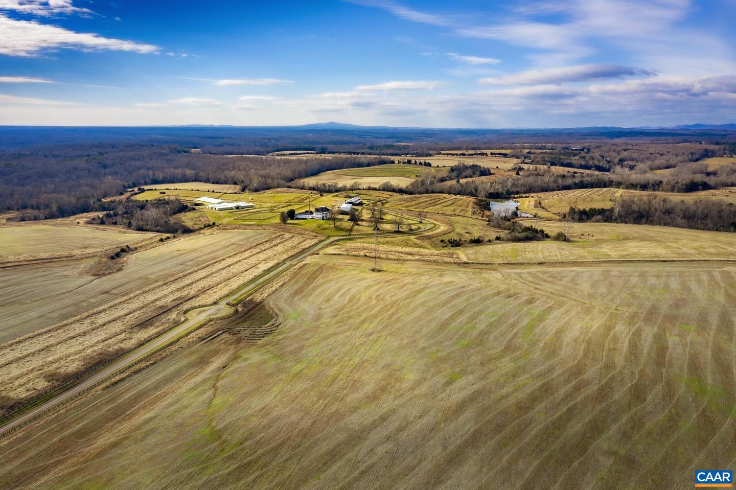 9313 GREENFIELD FARM, SCOTTSVILLE, Virginia 24590, 4 Bedrooms Bedrooms, ,4 BathroomsBathrooms,Residential,For sale,9313 GREENFIELD FARM,665653 MLS # 665653
