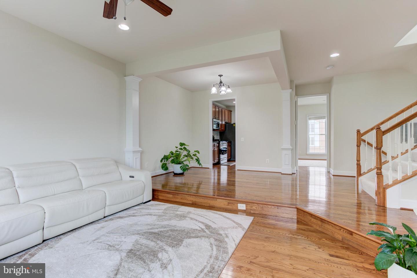 42900 BITTNER SQ, ASHBURN, Virginia 20148, 3 Bedrooms Bedrooms, ,2 BathroomsBathrooms,Residential,For sale,42900 BITTNER SQ,VALO2099442 MLS # VALO2099442