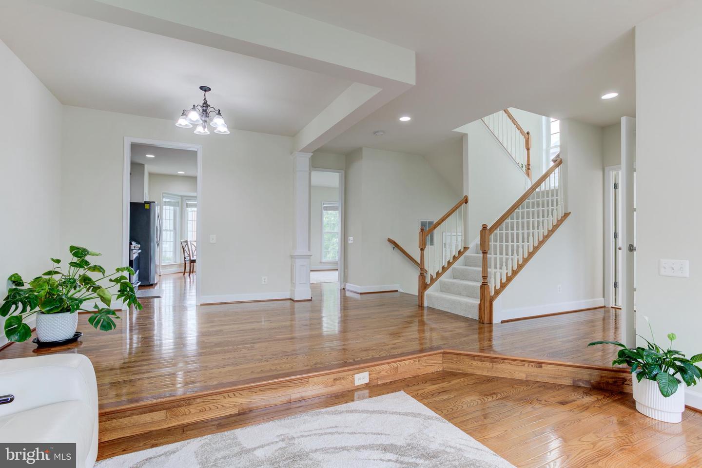 42900 BITTNER SQ, ASHBURN, Virginia 20148, 3 Bedrooms Bedrooms, ,2 BathroomsBathrooms,Residential,For sale,42900 BITTNER SQ,VALO2099442 MLS # VALO2099442