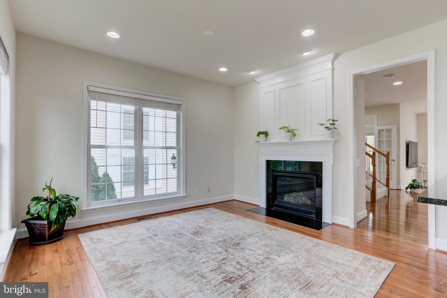 42900 BITTNER SQ, ASHBURN, Virginia 20148, 3 Bedrooms Bedrooms, ,2 BathroomsBathrooms,Residential,For sale,42900 BITTNER SQ,VALO2099442 MLS # VALO2099442