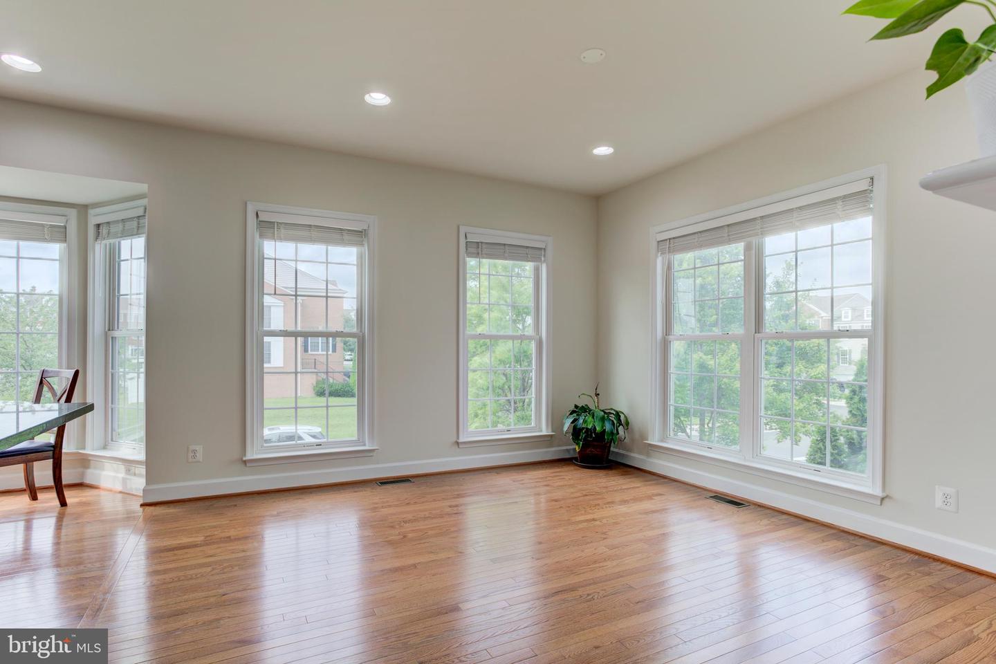 42900 BITTNER SQ, ASHBURN, Virginia 20148, 3 Bedrooms Bedrooms, ,2 BathroomsBathrooms,Residential,For sale,42900 BITTNER SQ,VALO2099442 MLS # VALO2099442