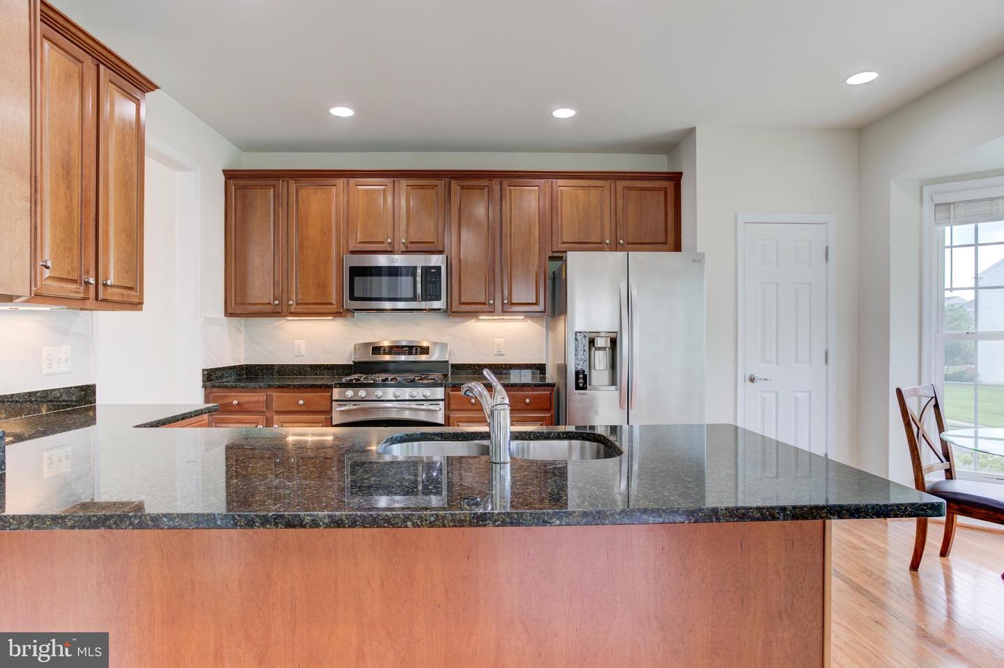 42900 BITTNER SQ, ASHBURN, Virginia 20148, 3 Bedrooms Bedrooms, ,2 BathroomsBathrooms,Residential,For sale,42900 BITTNER SQ,VALO2099442 MLS # VALO2099442