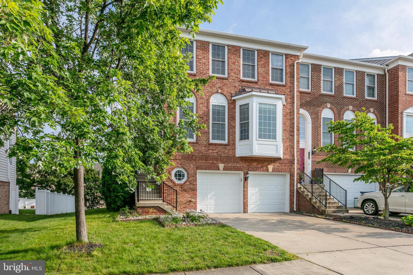 42900 BITTNER SQ, ASHBURN, Virginia 20148, 3 Bedrooms Bedrooms, ,2 BathroomsBathrooms,Residential,For sale,42900 BITTNER SQ,VALO2099442 MLS # VALO2099442