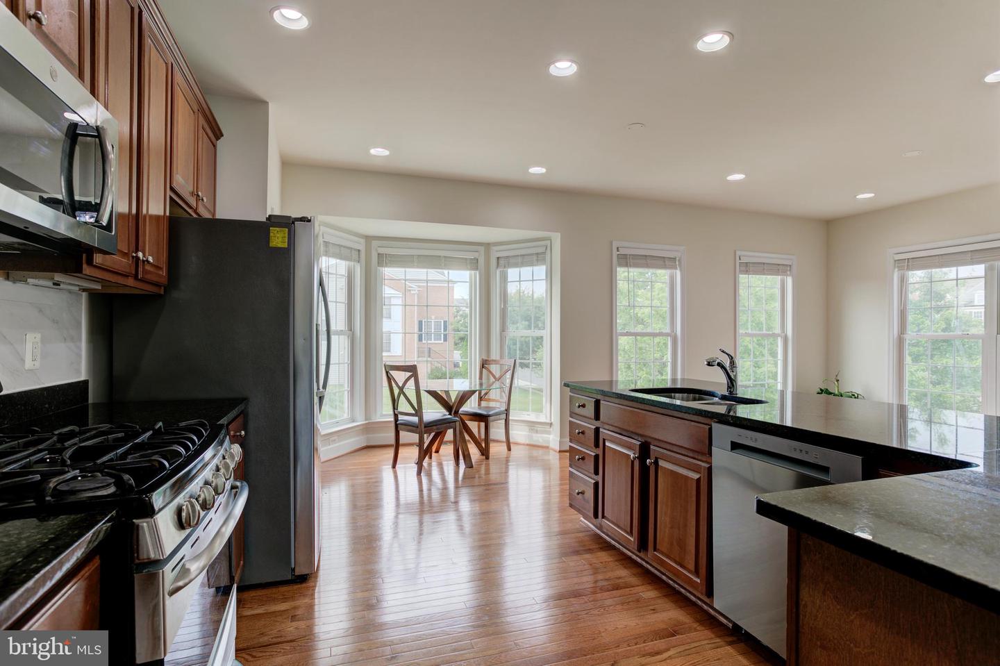 42900 BITTNER SQ, ASHBURN, Virginia 20148, 3 Bedrooms Bedrooms, ,2 BathroomsBathrooms,Residential,For sale,42900 BITTNER SQ,VALO2099442 MLS # VALO2099442