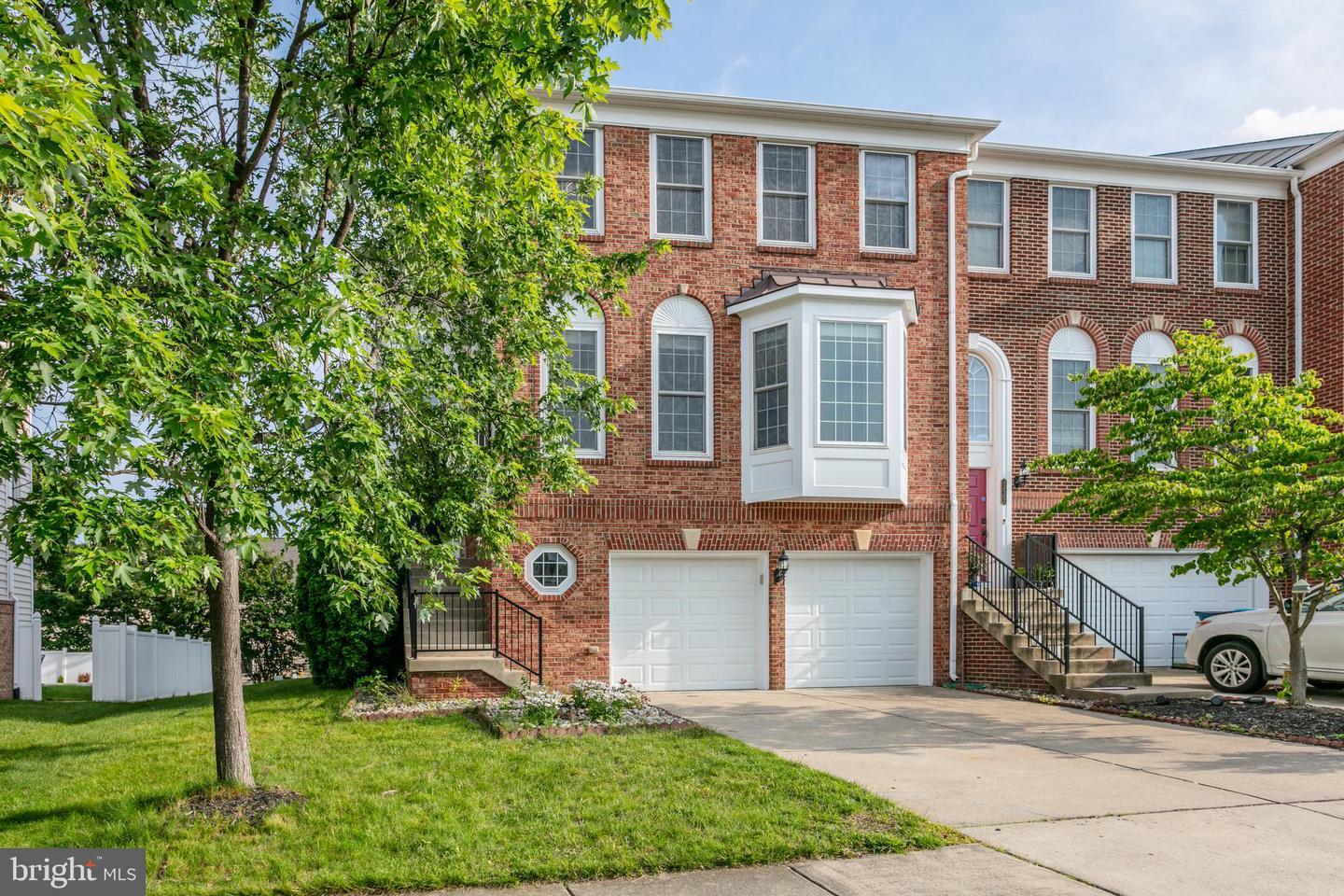 42900 BITTNER SQ, ASHBURN, Virginia 20148, 3 Bedrooms Bedrooms, ,2 BathroomsBathrooms,Residential,For sale,42900 BITTNER SQ,VALO2099442 MLS # VALO2099442