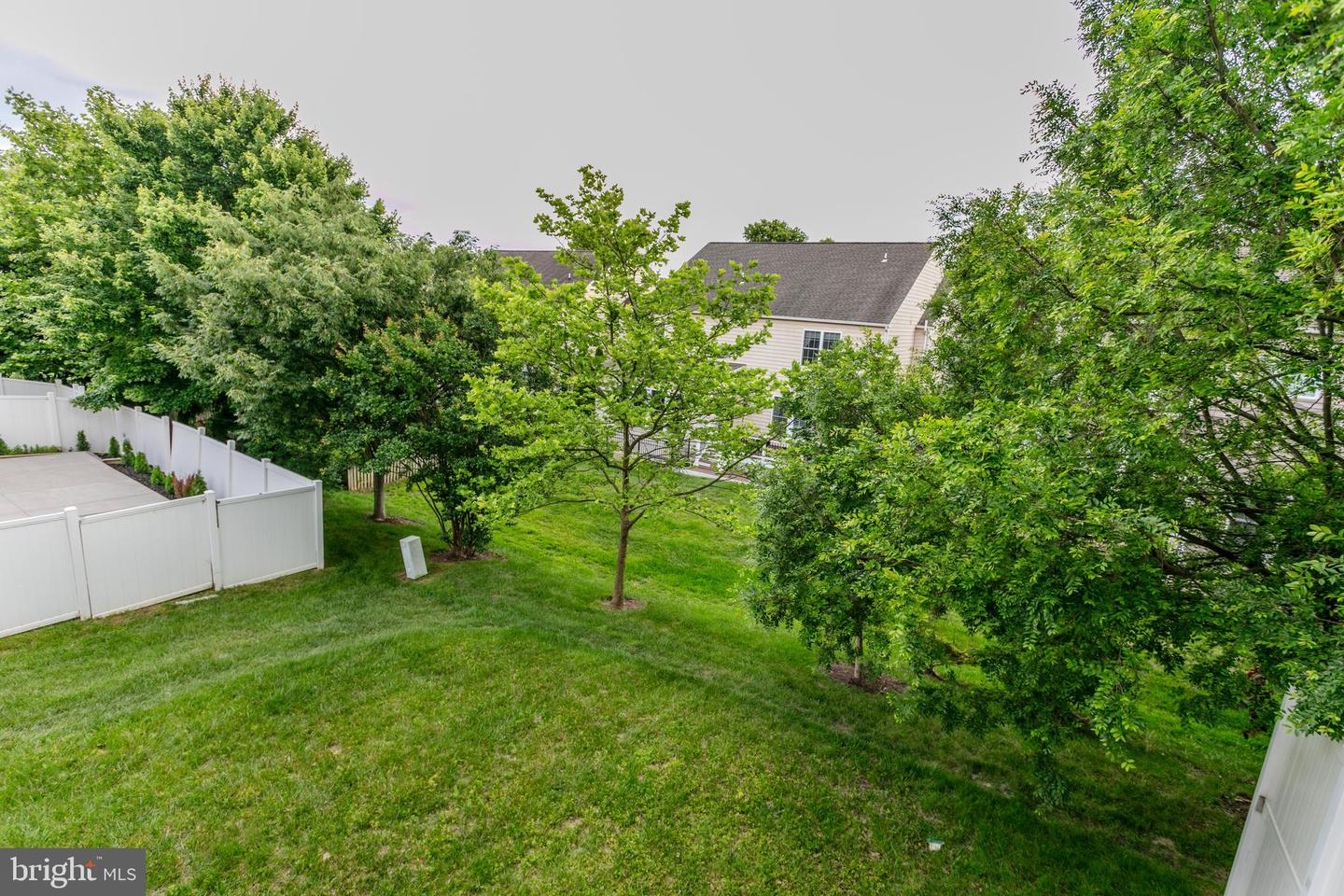 42900 BITTNER SQ, ASHBURN, Virginia 20148, 3 Bedrooms Bedrooms, ,2 BathroomsBathrooms,Residential,For sale,42900 BITTNER SQ,VALO2099442 MLS # VALO2099442
