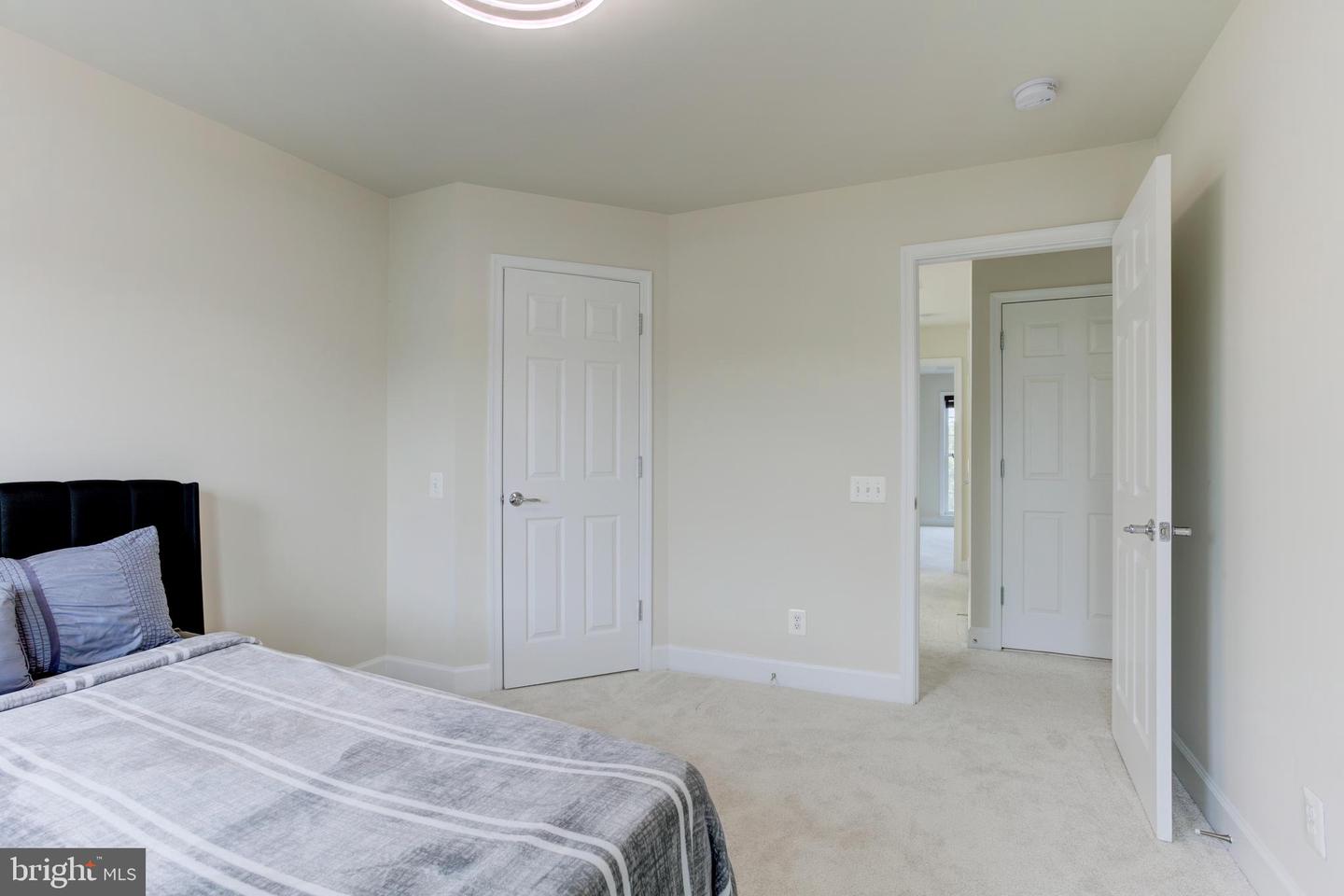 42900 BITTNER SQ, ASHBURN, Virginia 20148, 3 Bedrooms Bedrooms, ,2 BathroomsBathrooms,Residential,For sale,42900 BITTNER SQ,VALO2099442 MLS # VALO2099442