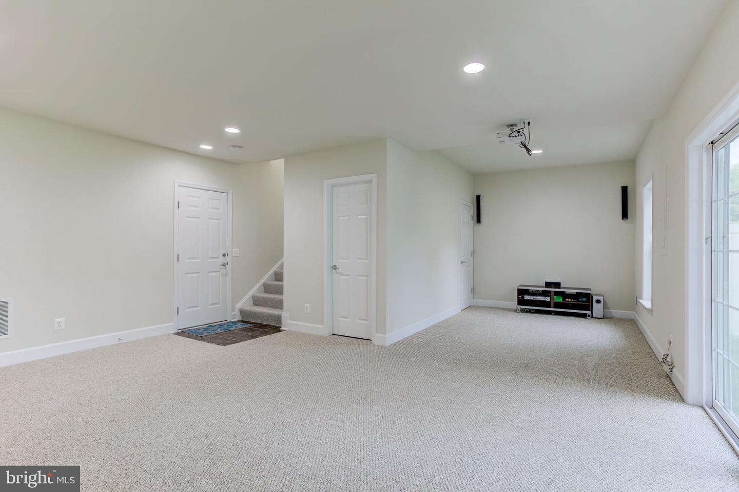 42900 BITTNER SQ, ASHBURN, Virginia 20148, 3 Bedrooms Bedrooms, ,2 BathroomsBathrooms,Residential,For sale,42900 BITTNER SQ,VALO2099442 MLS # VALO2099442