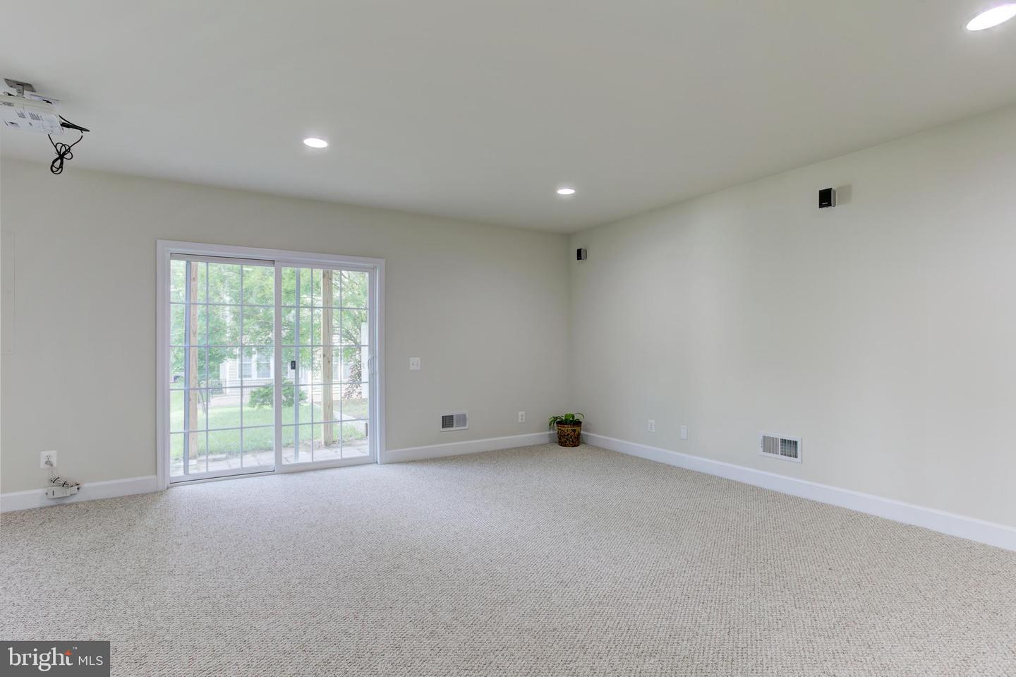 42900 BITTNER SQ, ASHBURN, Virginia 20148, 3 Bedrooms Bedrooms, ,2 BathroomsBathrooms,Residential,For sale,42900 BITTNER SQ,VALO2099442 MLS # VALO2099442