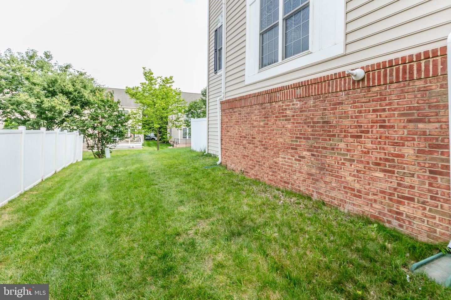 42900 BITTNER SQ, ASHBURN, Virginia 20148, 3 Bedrooms Bedrooms, ,2 BathroomsBathrooms,Residential,For sale,42900 BITTNER SQ,VALO2099442 MLS # VALO2099442
