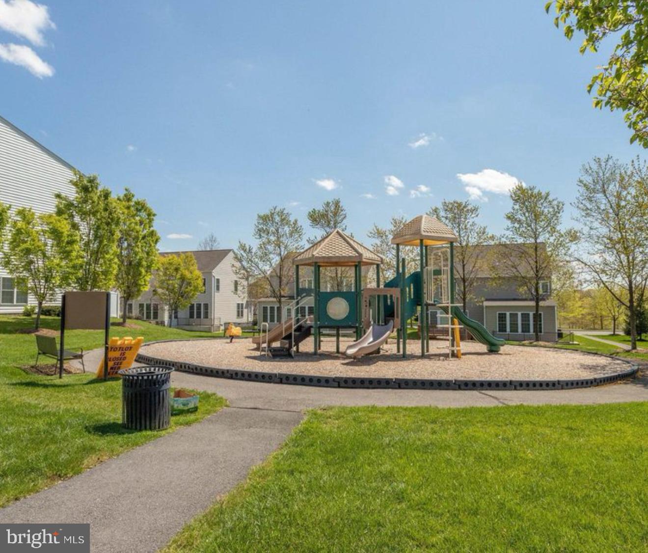 42900 BITTNER SQ, ASHBURN, Virginia 20148, 3 Bedrooms Bedrooms, ,2 BathroomsBathrooms,Residential,For sale,42900 BITTNER SQ,VALO2099442 MLS # VALO2099442