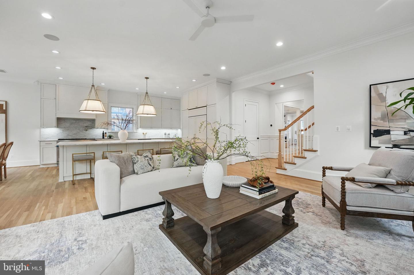 4705 25TH ST N, ARLINGTON, Virginia 22207, 7 Bedrooms Bedrooms, ,6 BathroomsBathrooms,Residential,For sale,4705 25TH ST N,VAAR2059122 MLS # VAAR2059122