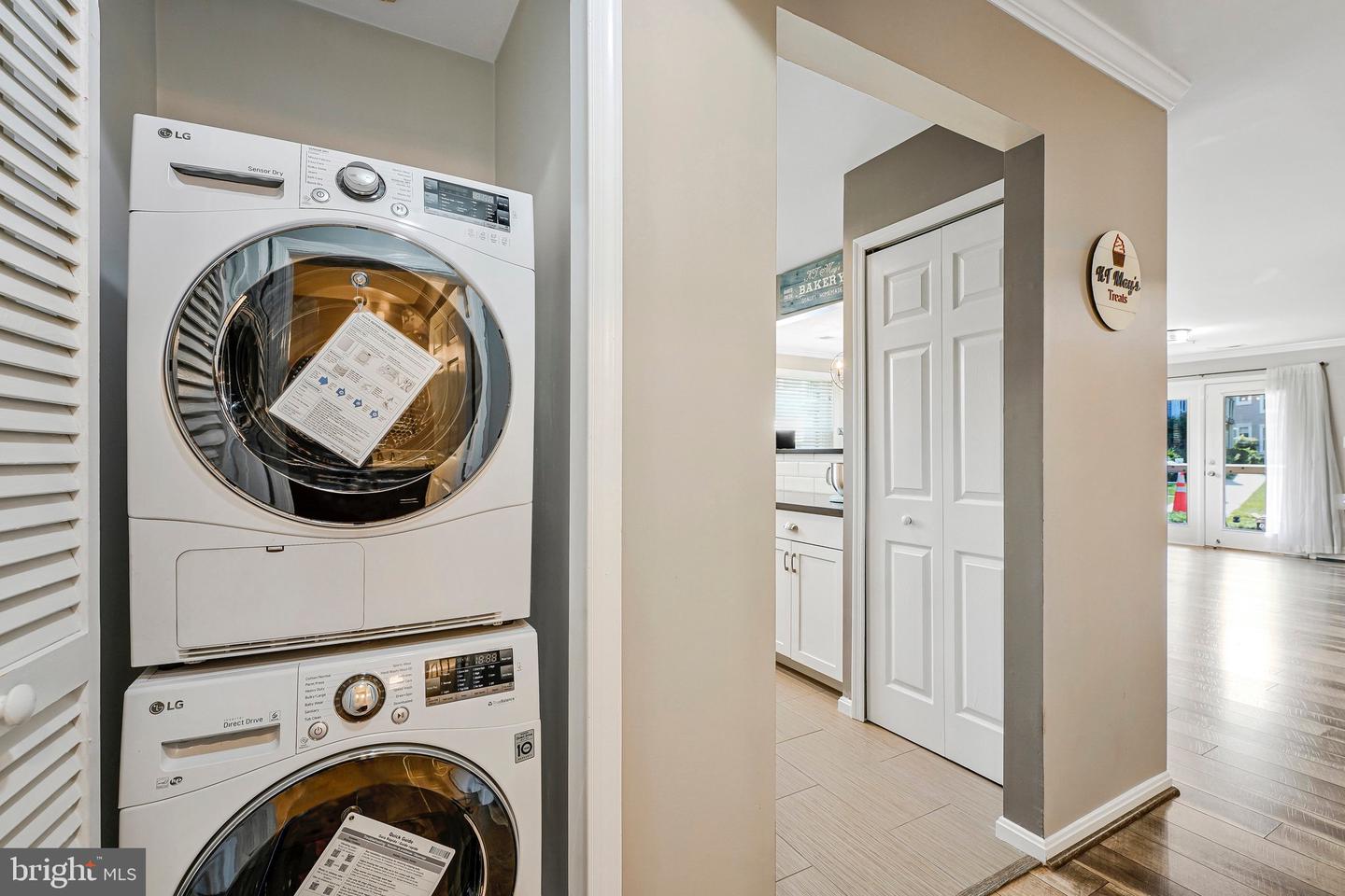 20605 CORNSTALK TER #101, ASHBURN, Virginia 20147, 2 Bedrooms Bedrooms, ,2 BathroomsBathrooms,Residential,For sale,20605 CORNSTALK TER #101,VALO2099204 MLS # VALO2099204
