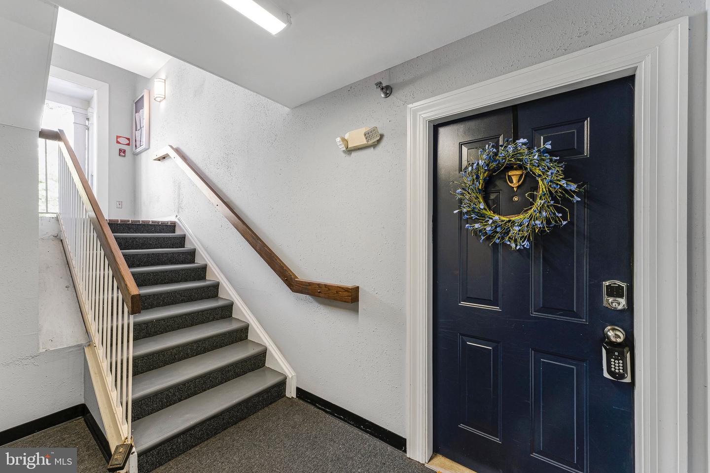 20605 CORNSTALK TER #101, ASHBURN, Virginia 20147, 2 Bedrooms Bedrooms, ,2 BathroomsBathrooms,Residential,For sale,20605 CORNSTALK TER #101,VALO2099204 MLS # VALO2099204