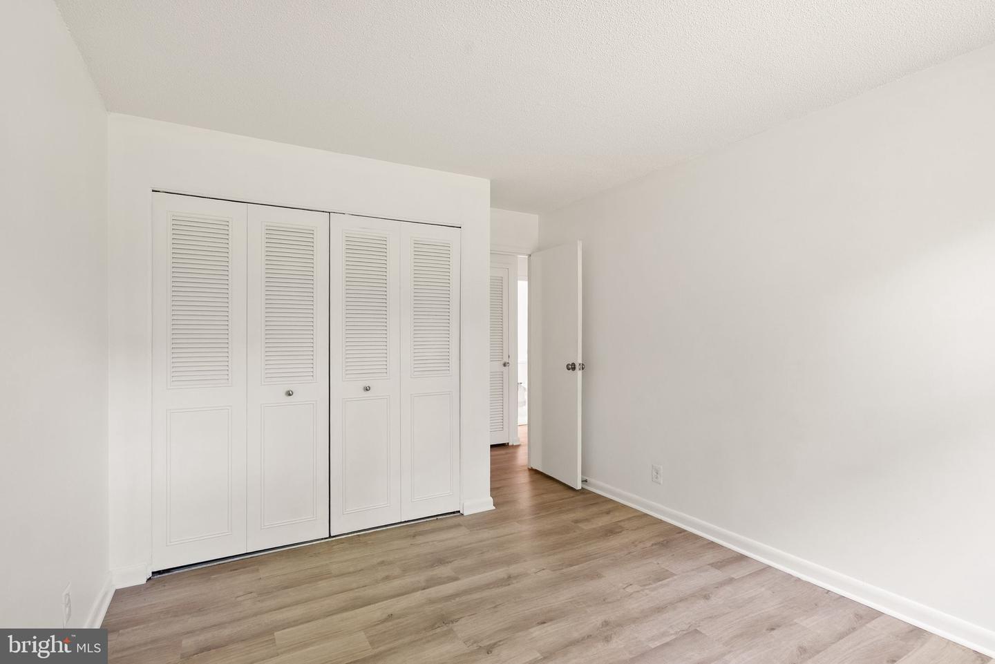2030 N ADAMS ST #303, ARLINGTON, Virginia 22201, 2 Bedrooms Bedrooms, ,1 BathroomBathrooms,Residential,For sale,2030 N ADAMS ST #303,VAAR2059010 MLS # VAAR2059010