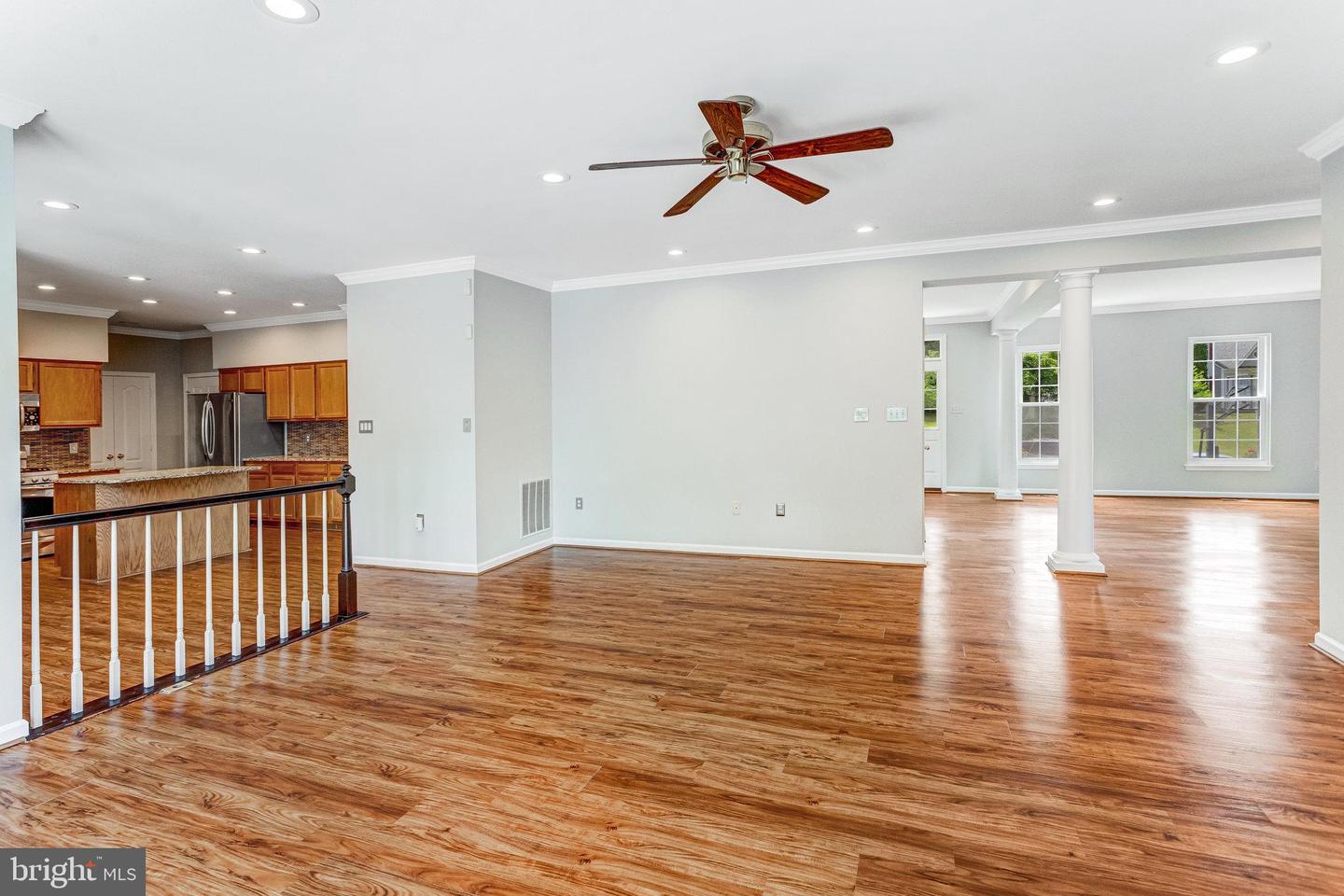 3652 KNOX CT, WOODBRIDGE, Virginia 22193, 4 Bedrooms Bedrooms, ,2 BathroomsBathrooms,Residential,For sale,3652 KNOX CT,VAPW2096766 MLS # VAPW2096766